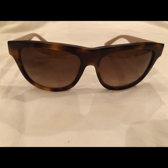 Marc by Marc Jacobs Tortoise and tan sunglasses - Picture 4 of 5